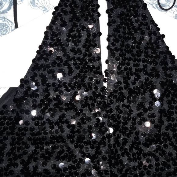 Sequins short evening dress - Picture 3 of 5